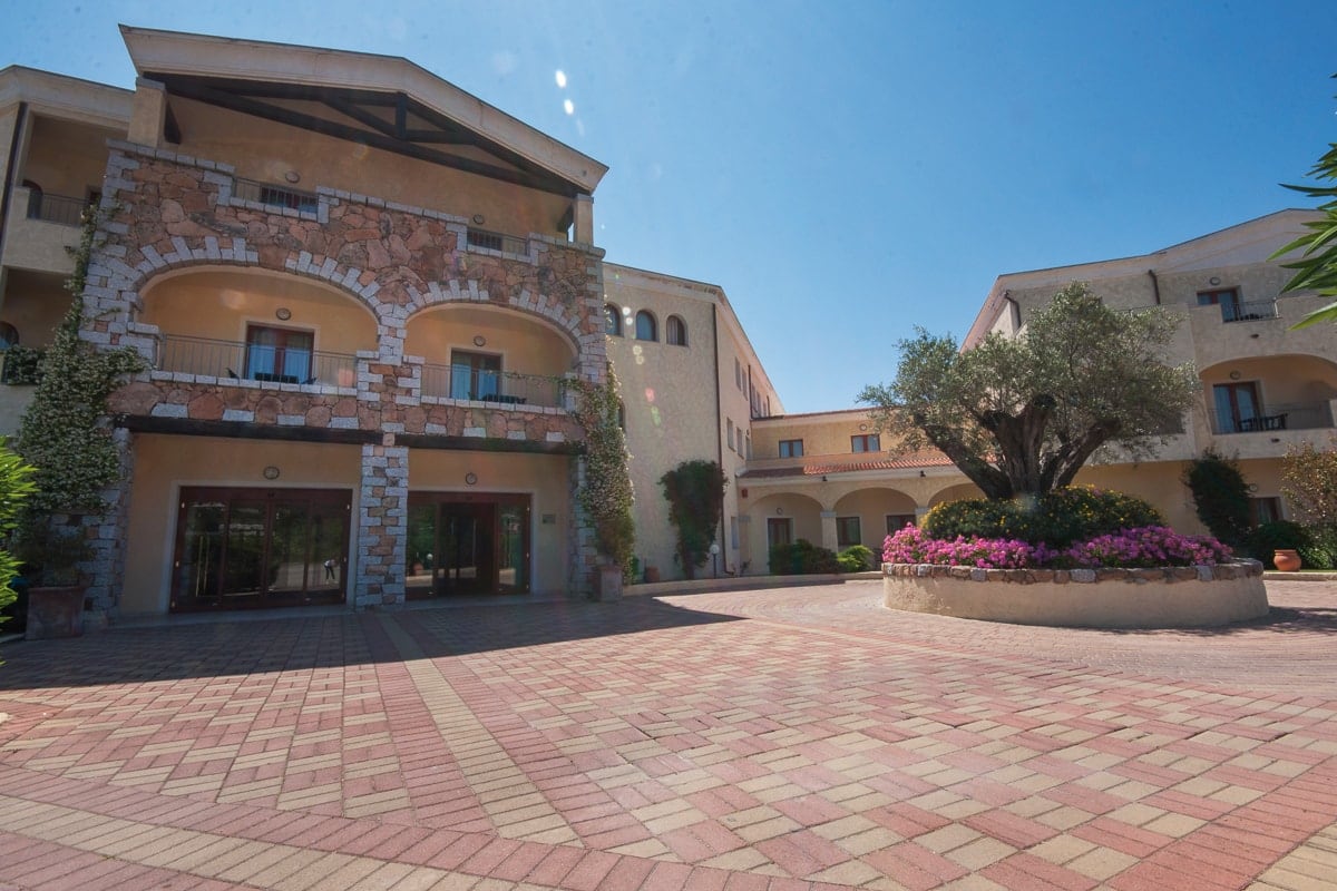 Italien Sardinien Hotel Blu Morisco Eingang