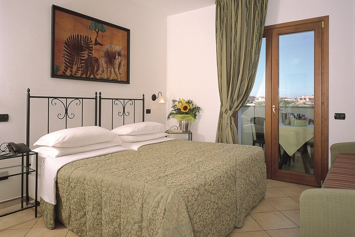 Italien Sardinien Hotel Blu Morisco Zimmer