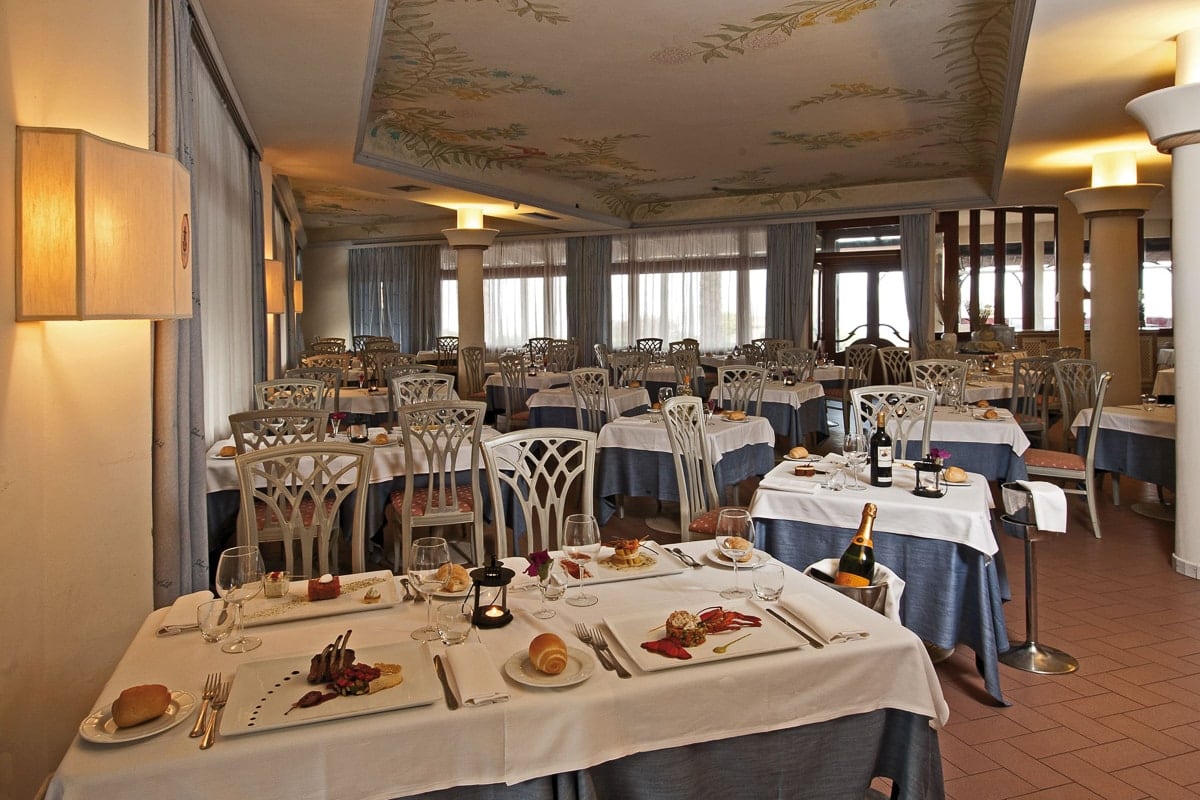 Italien Sardinien Hotel Palau Restaurant