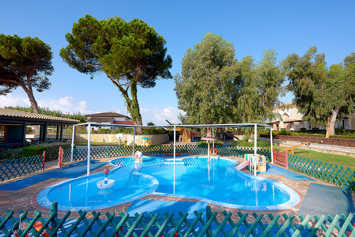 Griechenland Peloponnes Aldemar Olympian Village Resort Miniclub