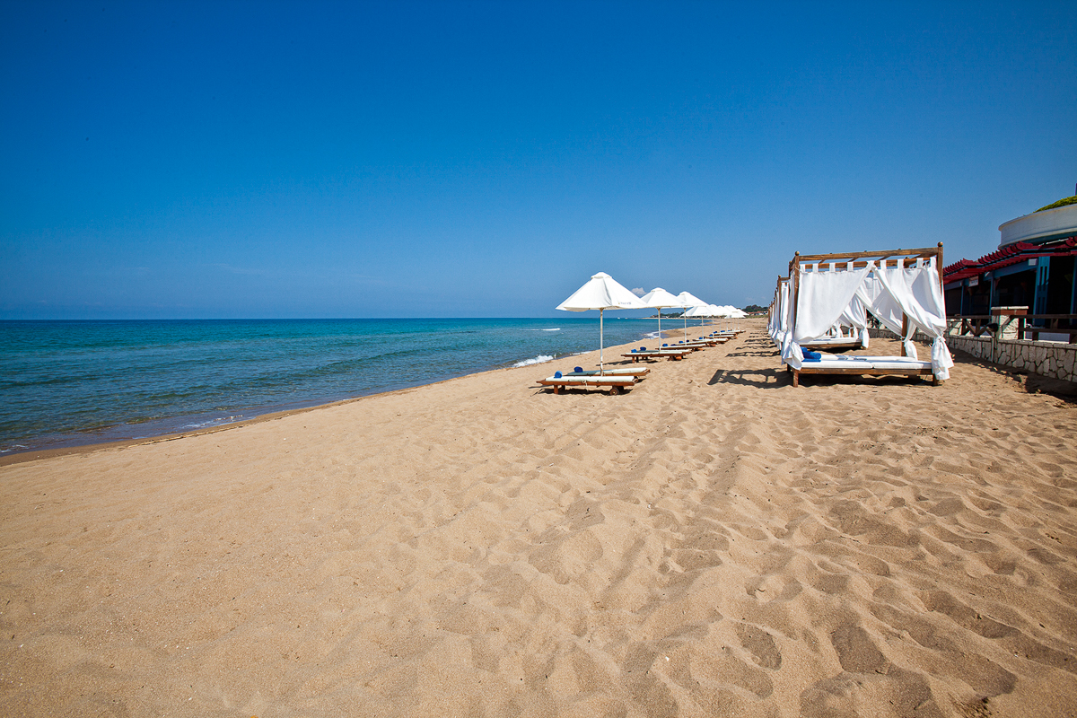 Griechenland Peloponnes Aldemar Olympian Village Resort Strand